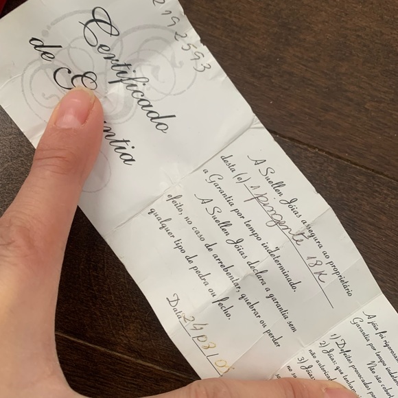 18 kt Gold Cross Pendant - Picture 2 of 3